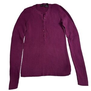 Moda International Purple Ribbed Henley Sweater Top Shirt Size Small Buttons NEW